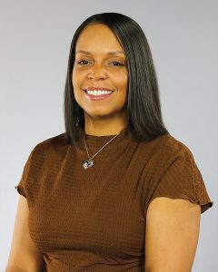 SiennaBradley_Portrait_3_Web (1)